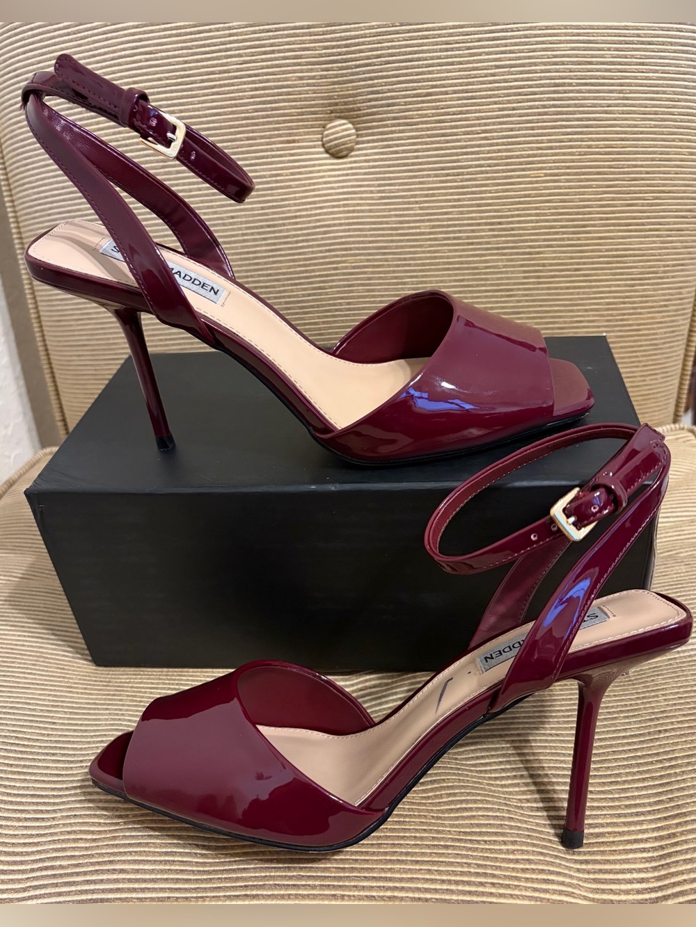 Steve Madden Leesha Patent Sandal in Deep Wine - Size 8.5
